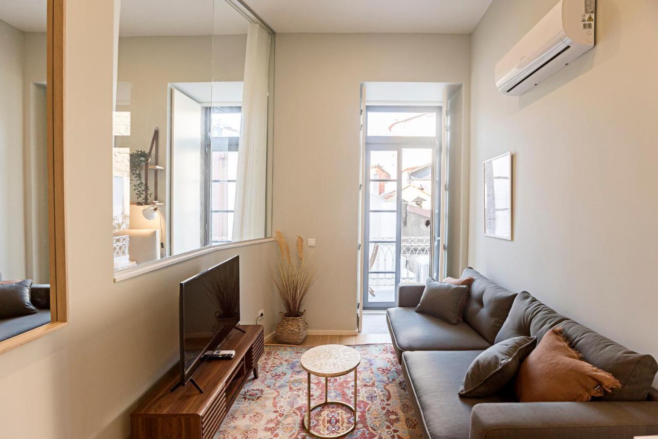 31 Janeiro 157 - Stylish 1Br W/ Ac & Balcony By Lovelystay Πόρτο Εξωτερικό φωτογραφία