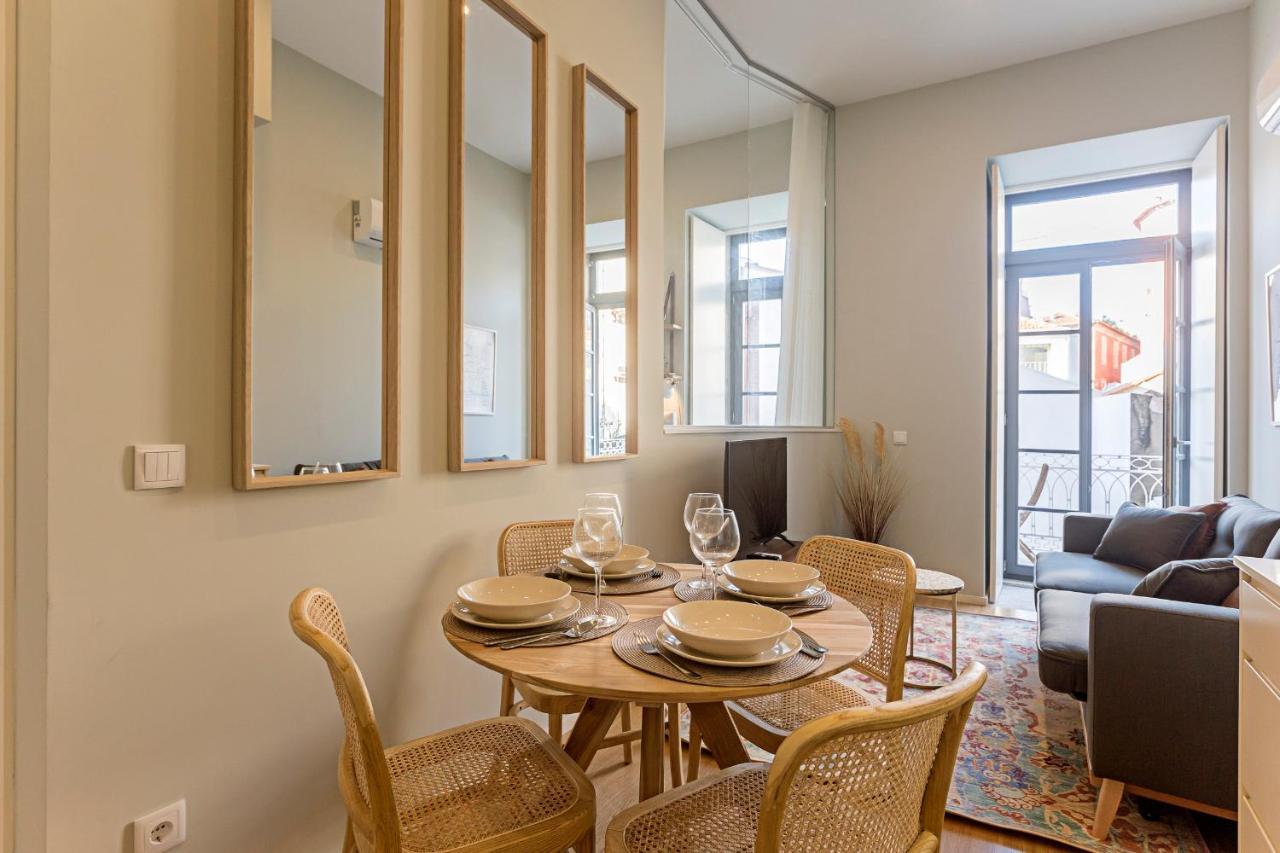 31 Janeiro 157 - Stylish 1Br W/ Ac & Balcony By Lovelystay Πόρτο Εξωτερικό φωτογραφία