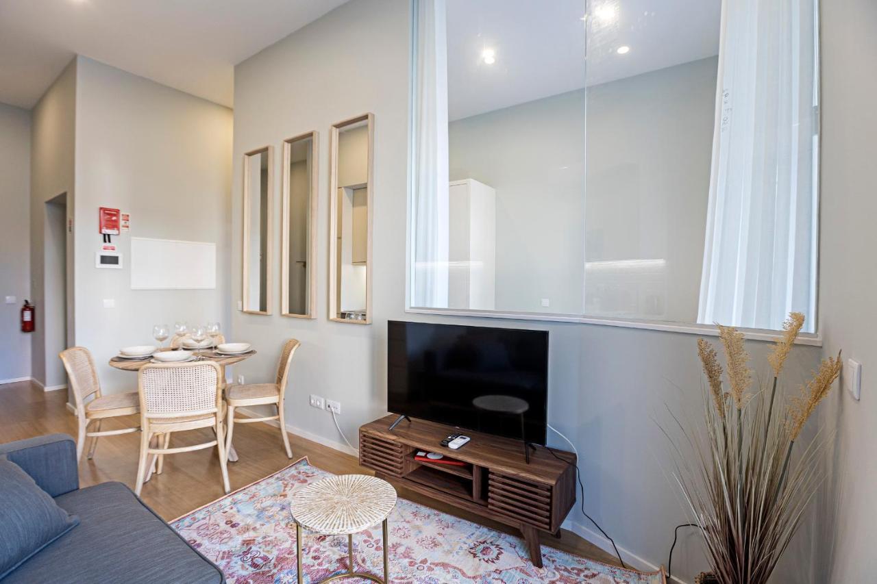 31 Janeiro 157 - Stylish 1Br W/ Ac & Balcony By Lovelystay Πόρτο Εξωτερικό φωτογραφία
